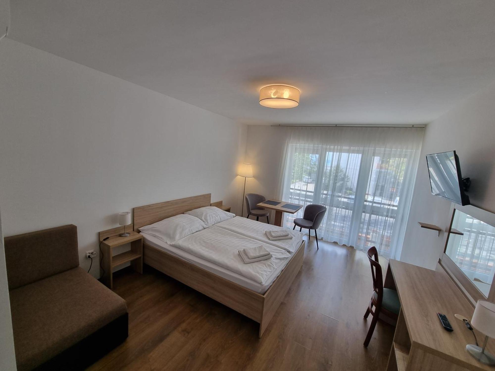 Adam Apartmanhaz Siofok Ruang foto