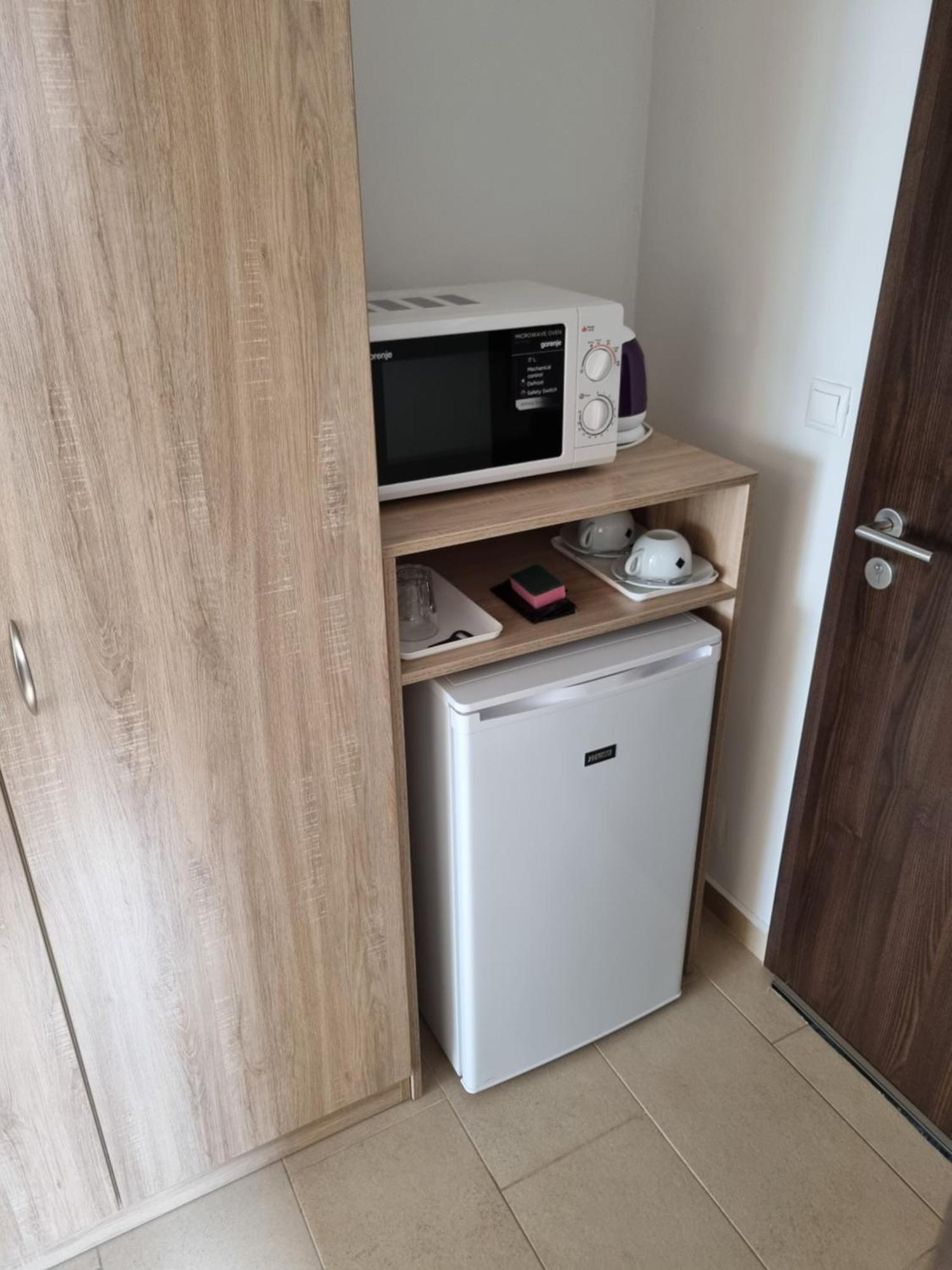 Adam Apartmanhaz Siofok Ruang foto