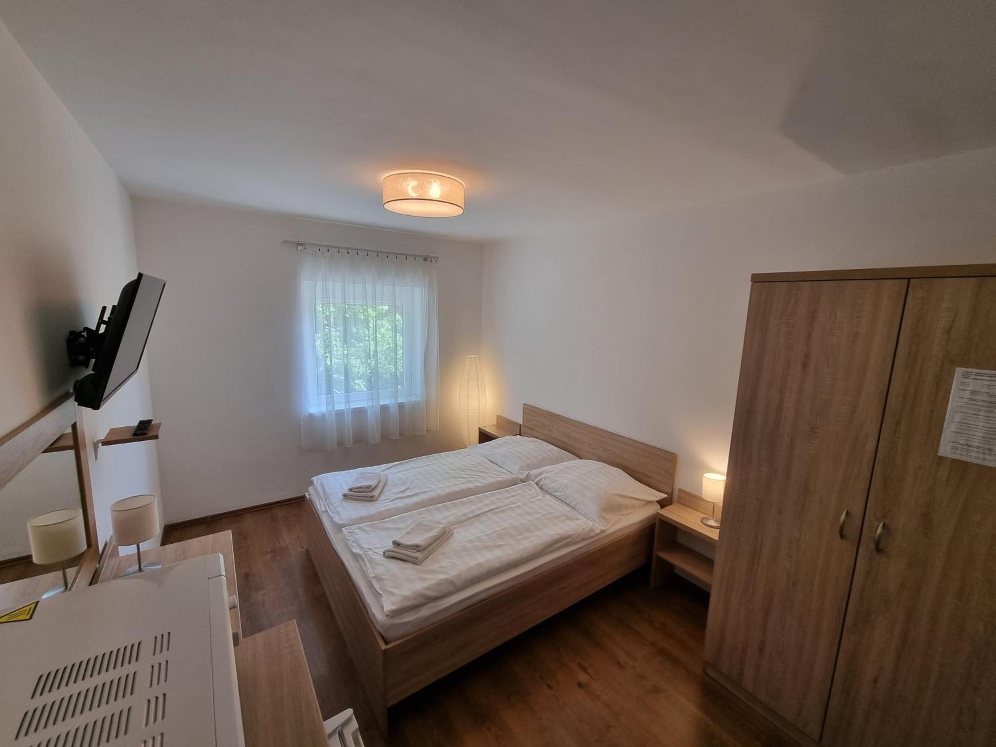 Adam Apartmanhaz Siofok Ruang foto