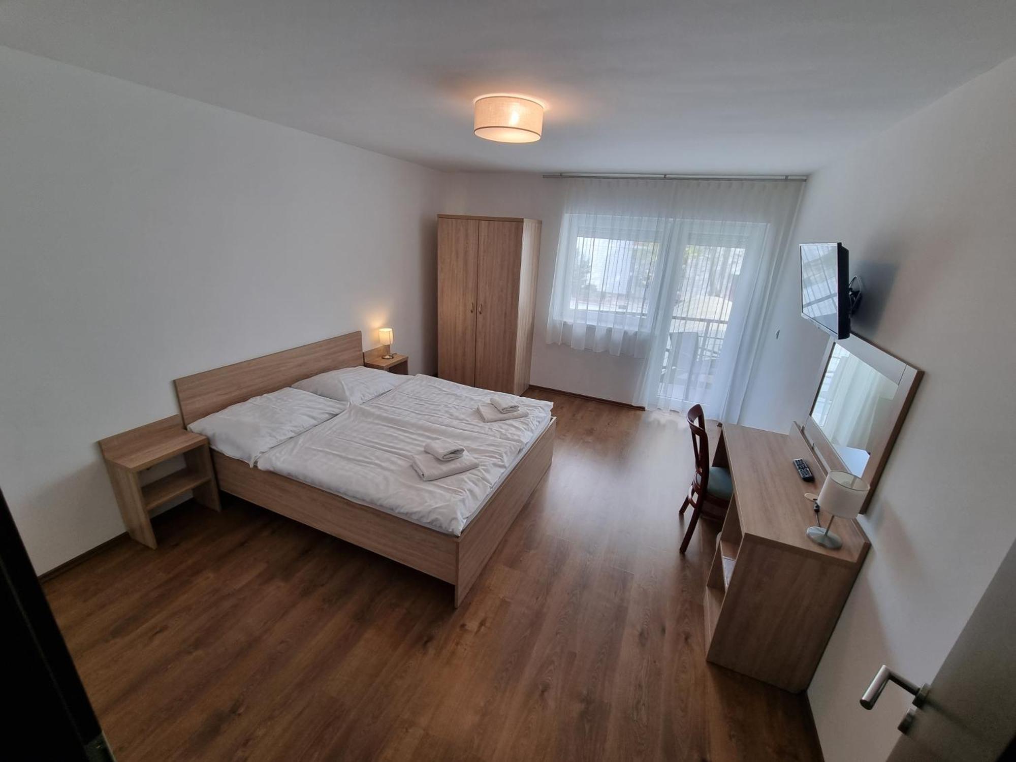 Adam Apartmanhaz Siofok Ruang foto